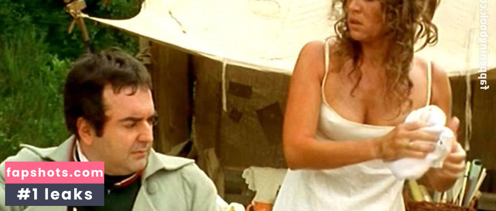 Mathilde Seigner gallery photo #37