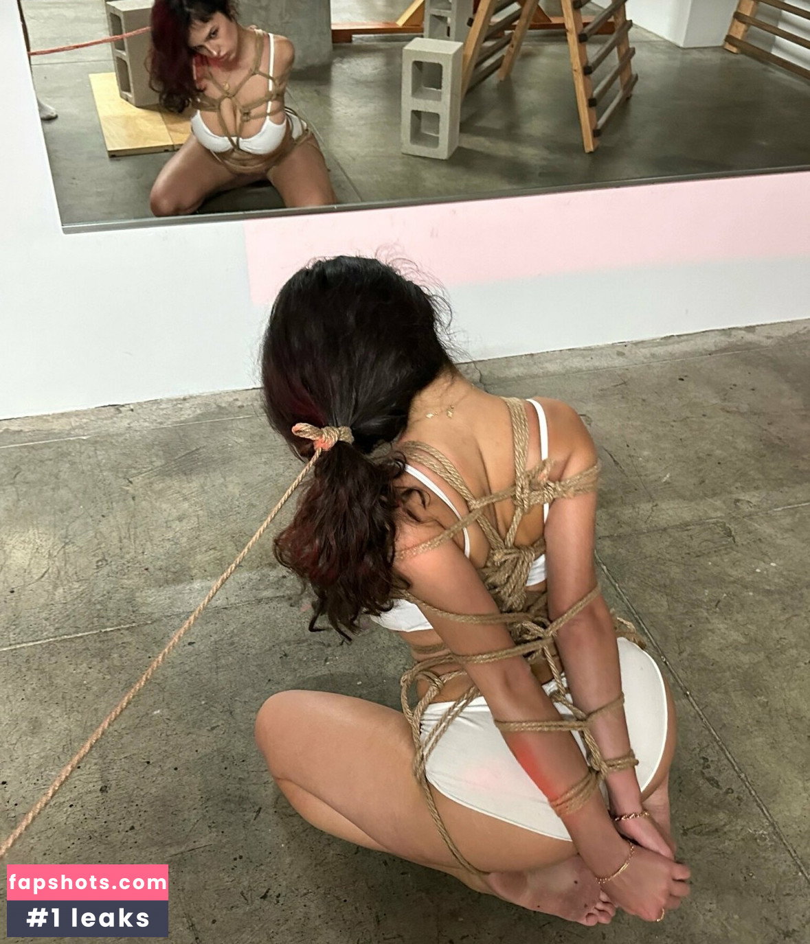 Mati Marroni gallery photo #835