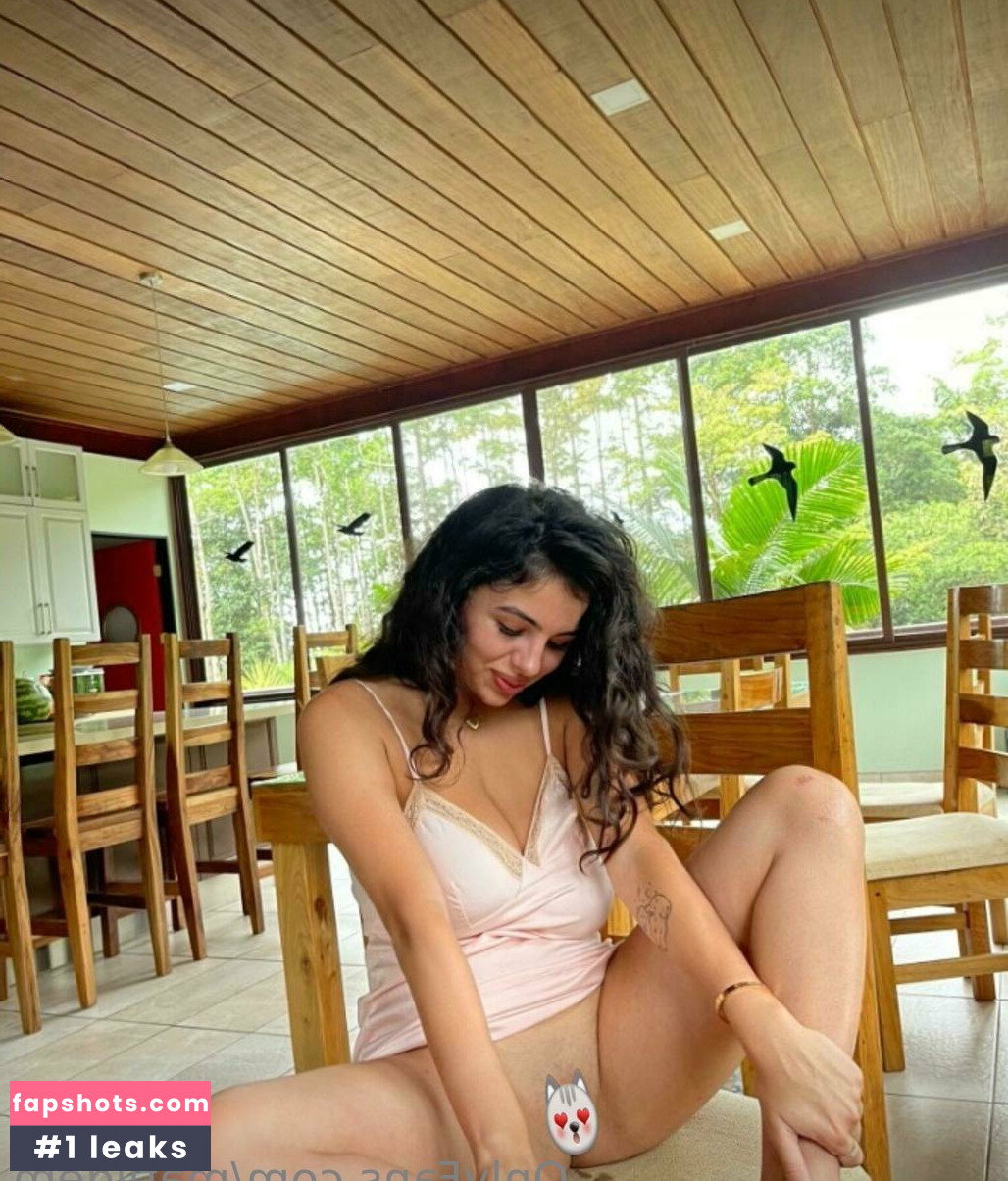 Mati Marroni gallery photo #883