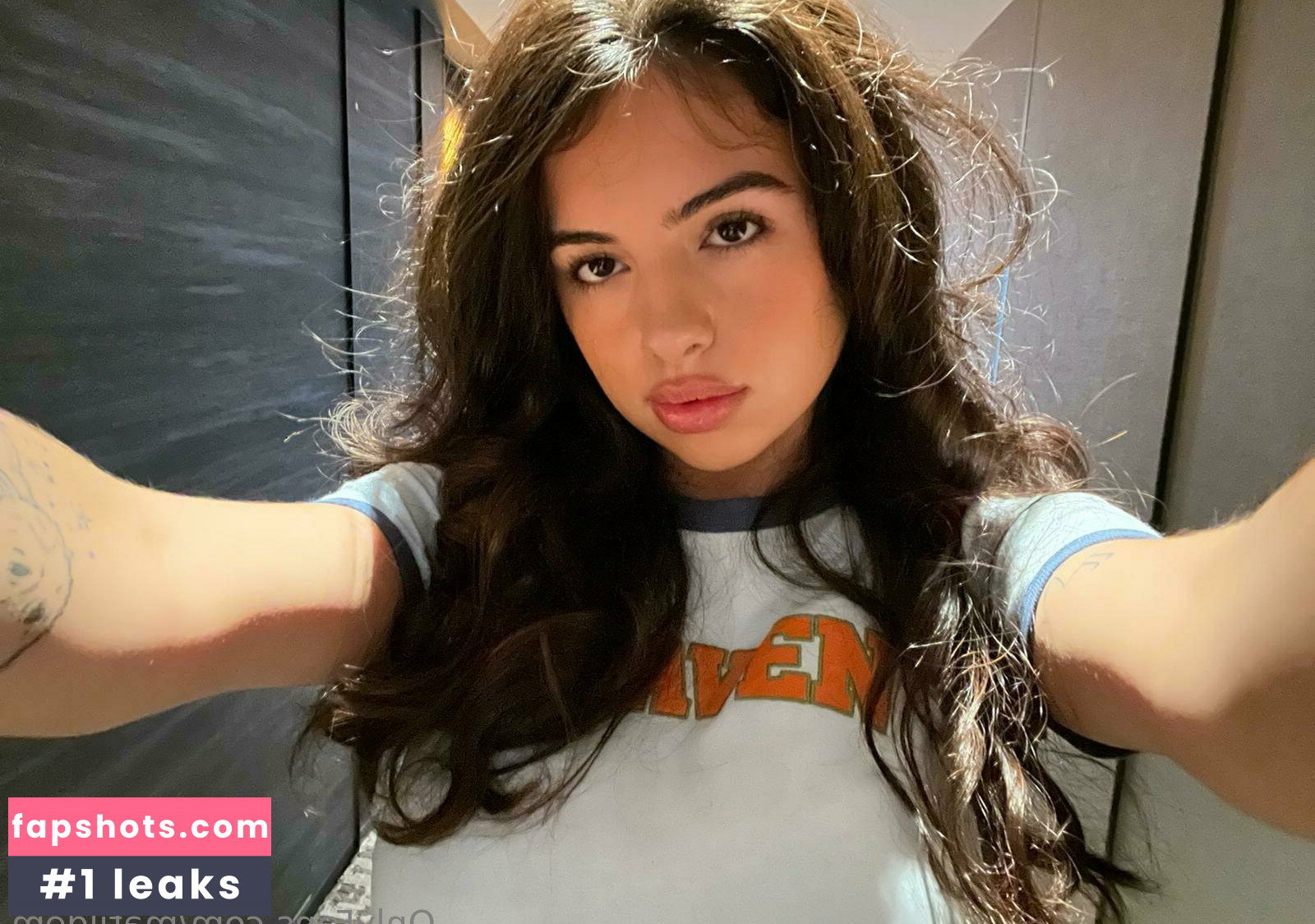 Mati Marroni gallery photo #377