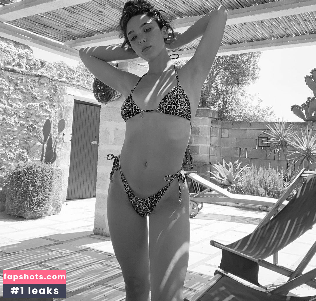 Matilda de Angelis Nude Leaks OnlyFans Photos #16 - LeakJerk