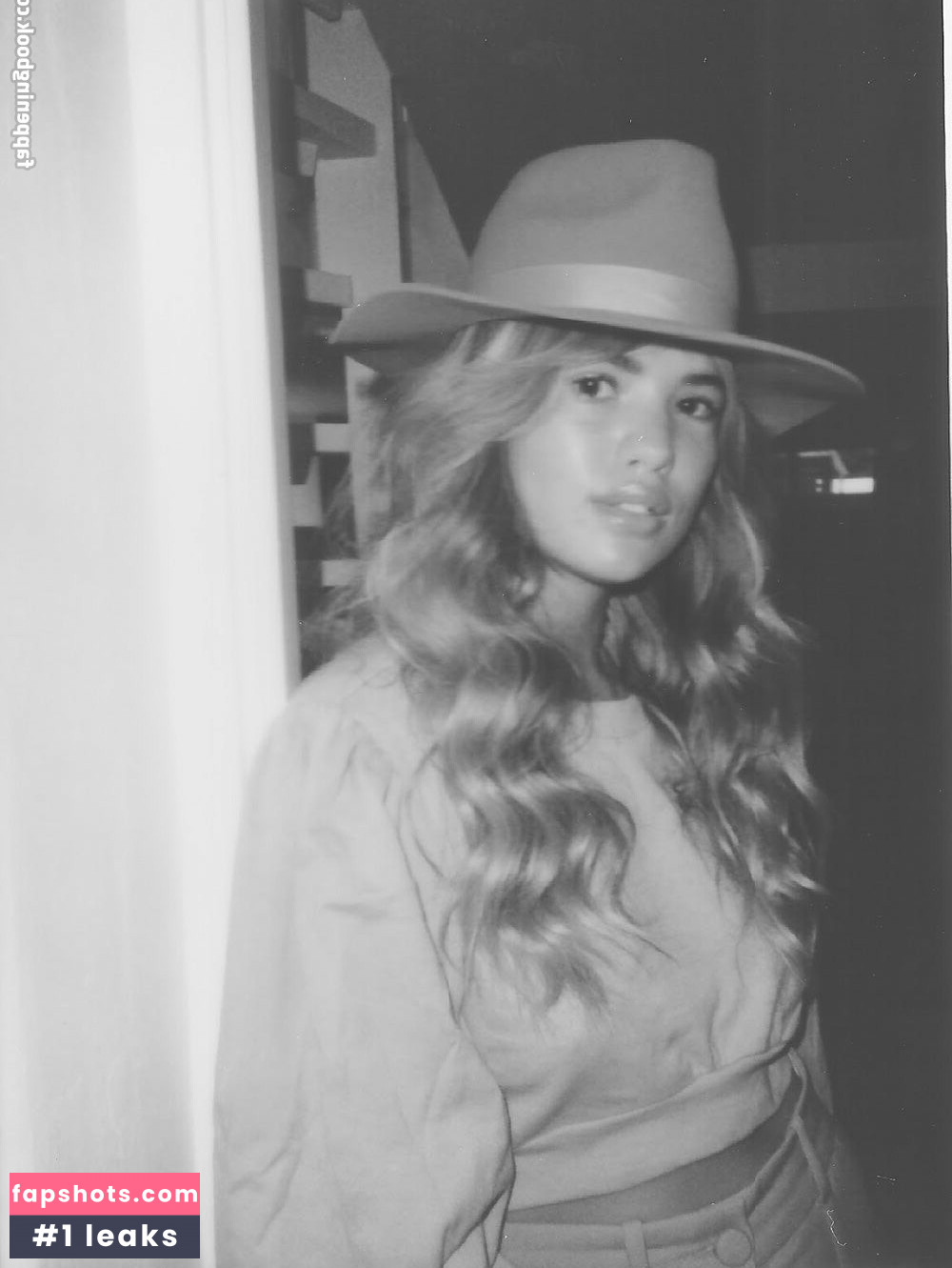 Matilda Djerf gallery photo #14