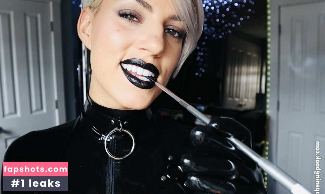 matrix.dominatrix gallery photo #44