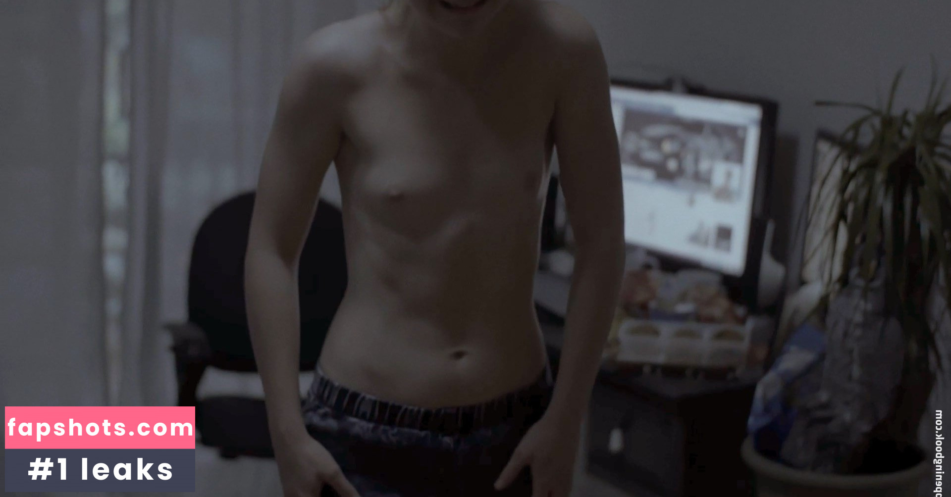 Maude Benjamin Nude Leaks OnlyFans Photos #4 - LeakJerk