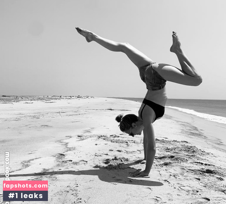 Maude Hirst Nahé úniky fotek pouze od fanoušků #4 - Fapshots