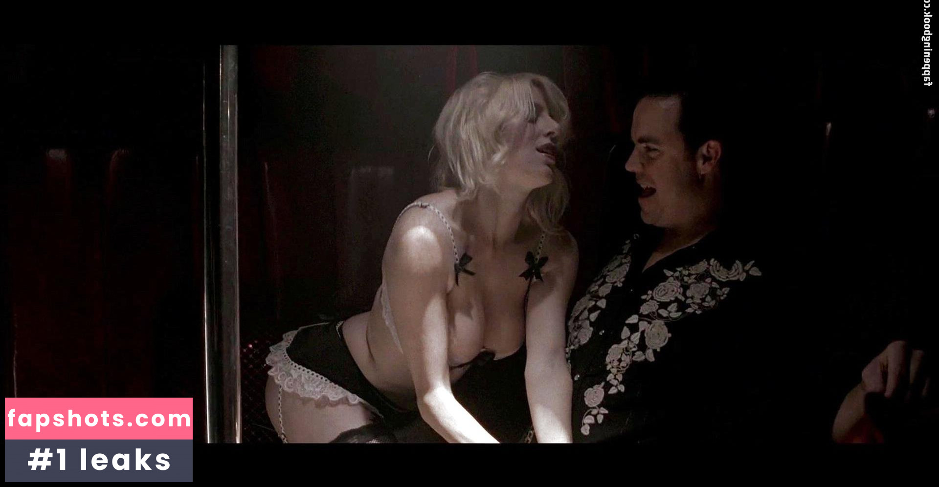 Maura Murphy gallery photo #49