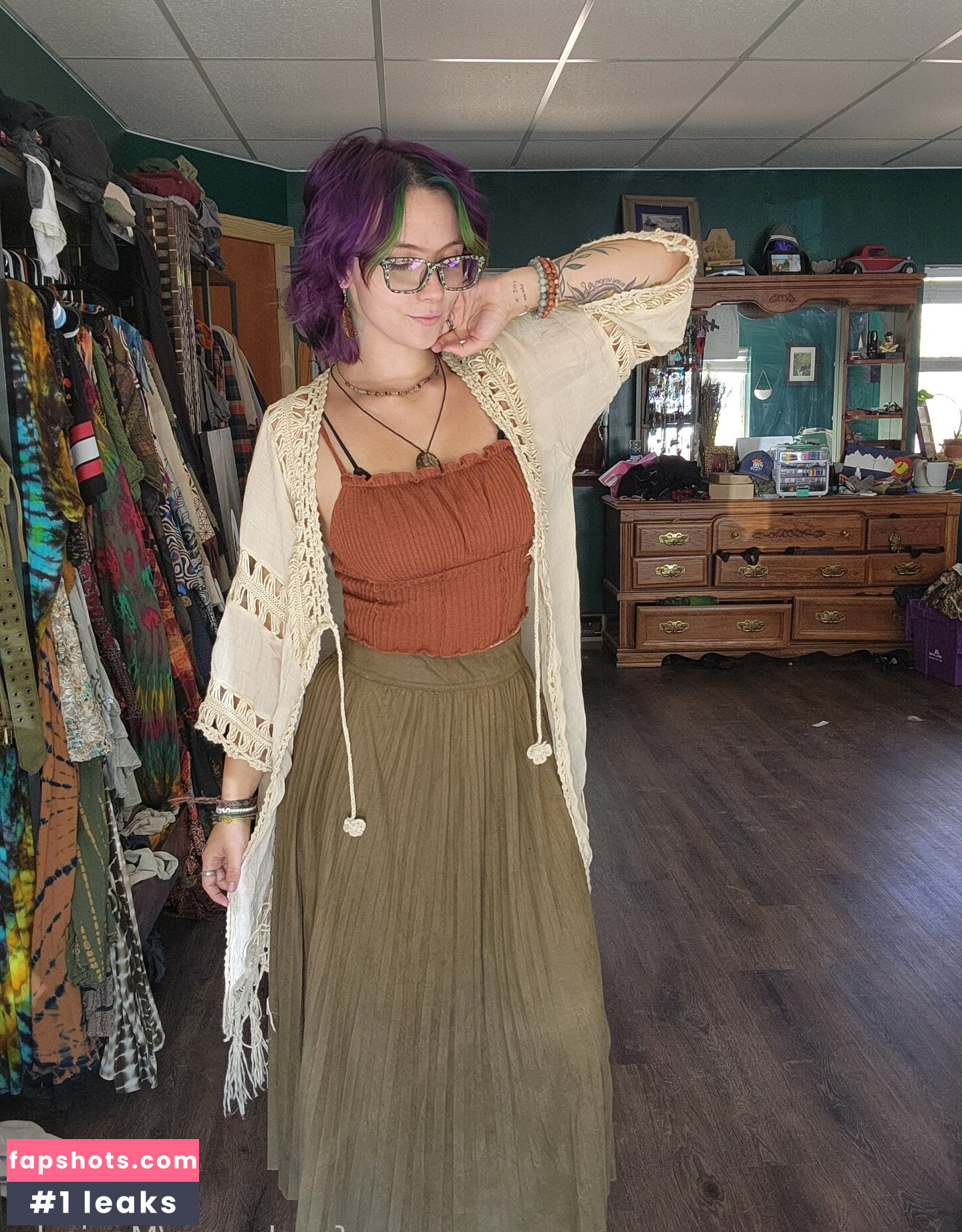 Mavissky gallery photo #12