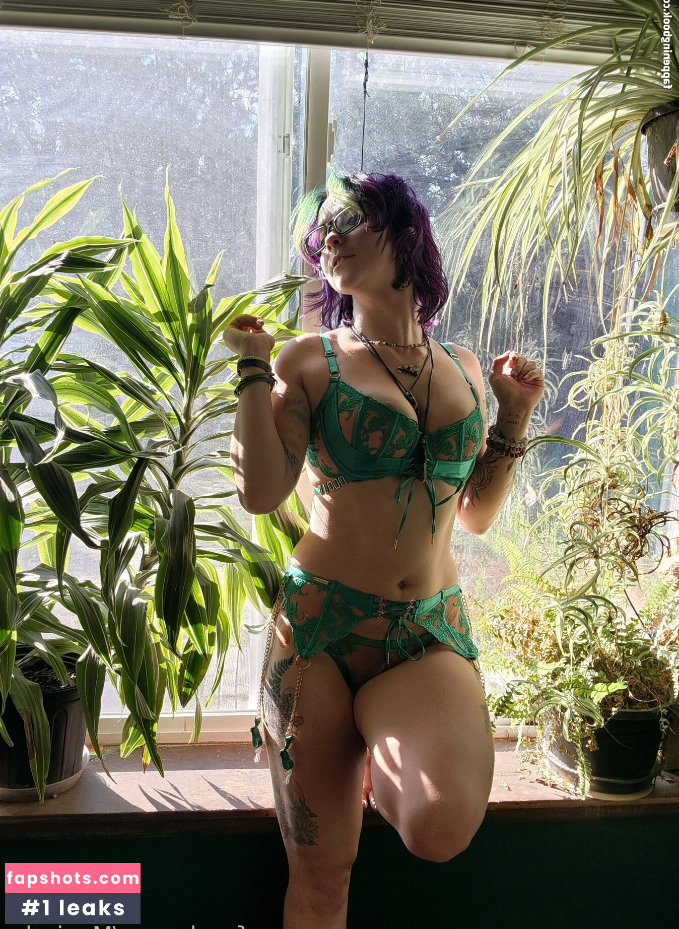 Mavissky gallery photo #3