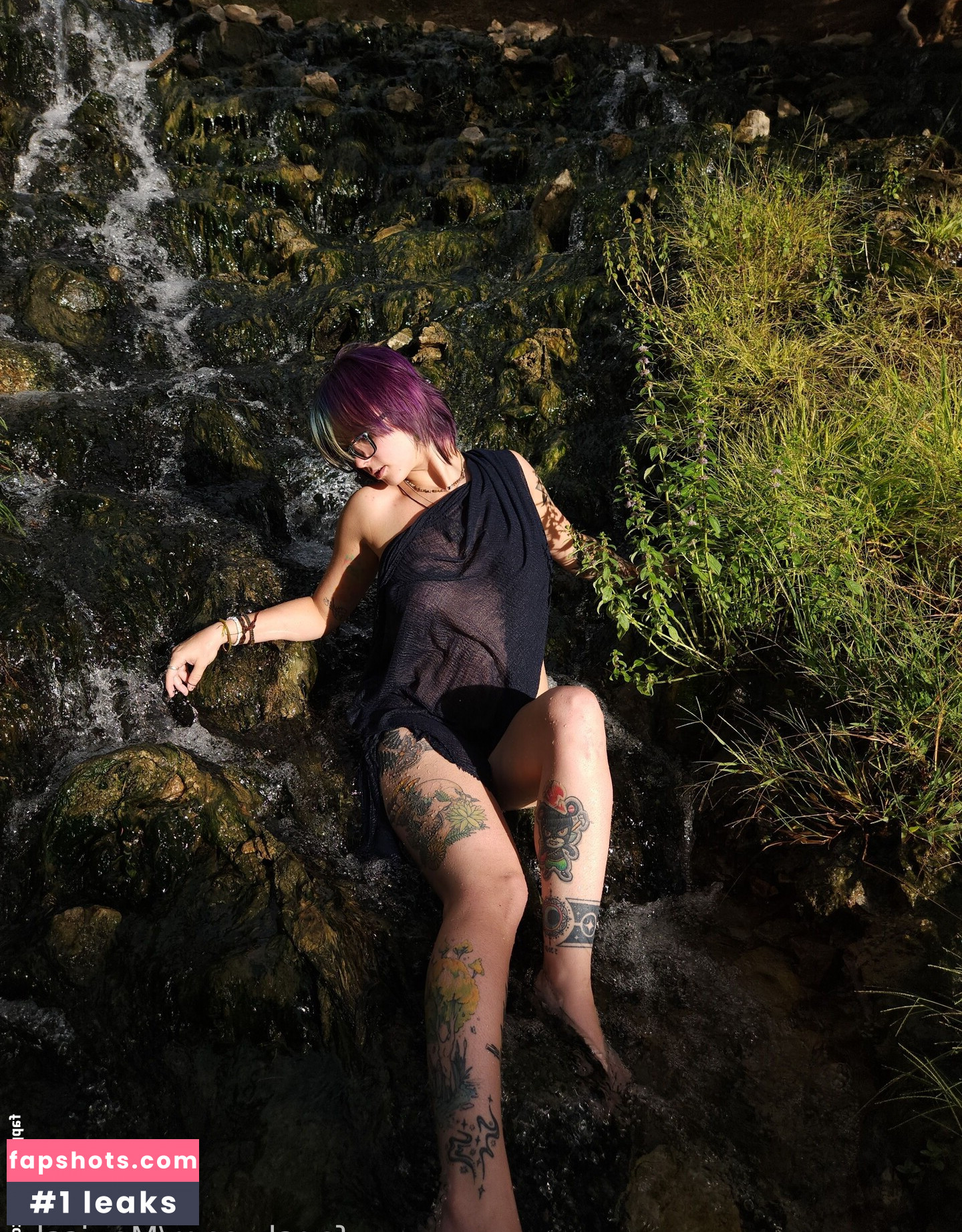 Mavissky gallery photo #38