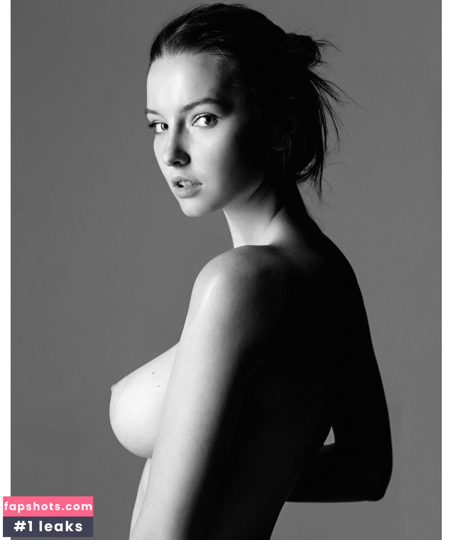 MAVRIN Magazine Nacktheit OnlyFans Fotos #252 - Fapshots