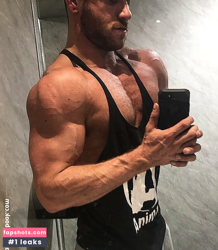 maxeatsellie gallery photo #9