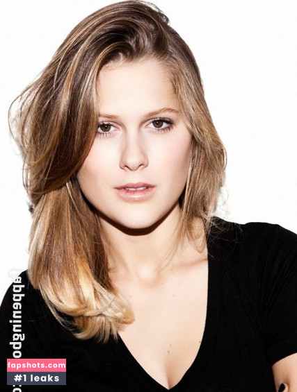 Maximiliane Bauer gallery photo #3