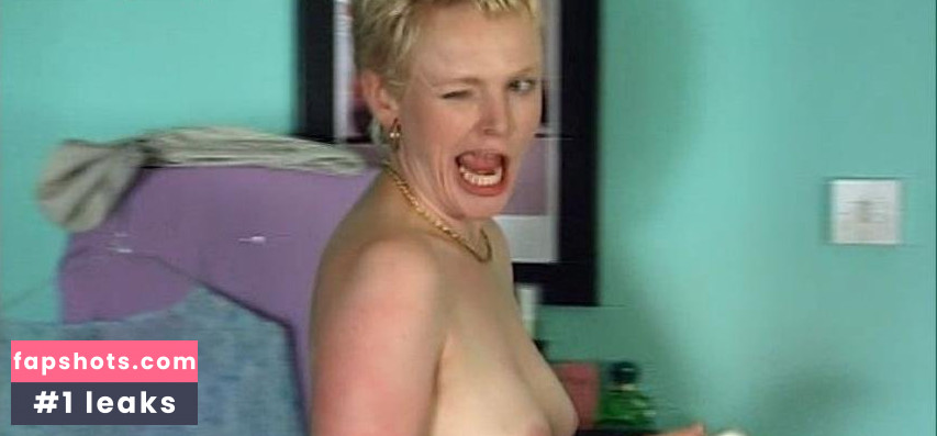 Maxine Peake gallery photo #12