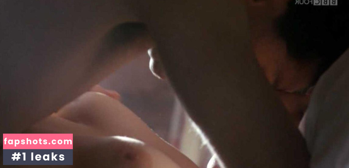 Maxine Peake gallery photo #9