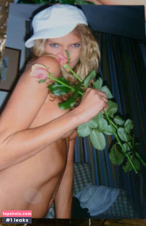 May Andersen gallery photo #2