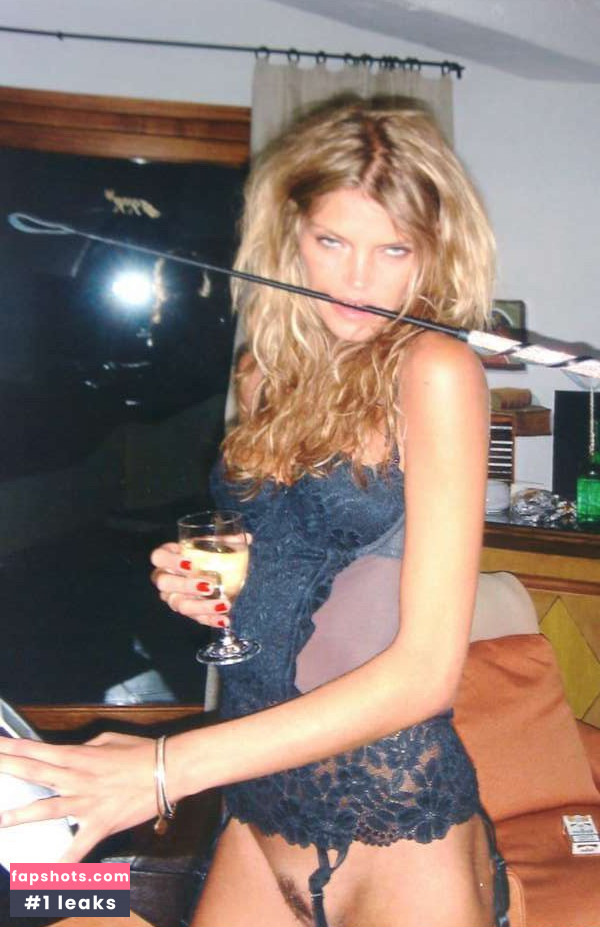 May Andersen gallery photo #31