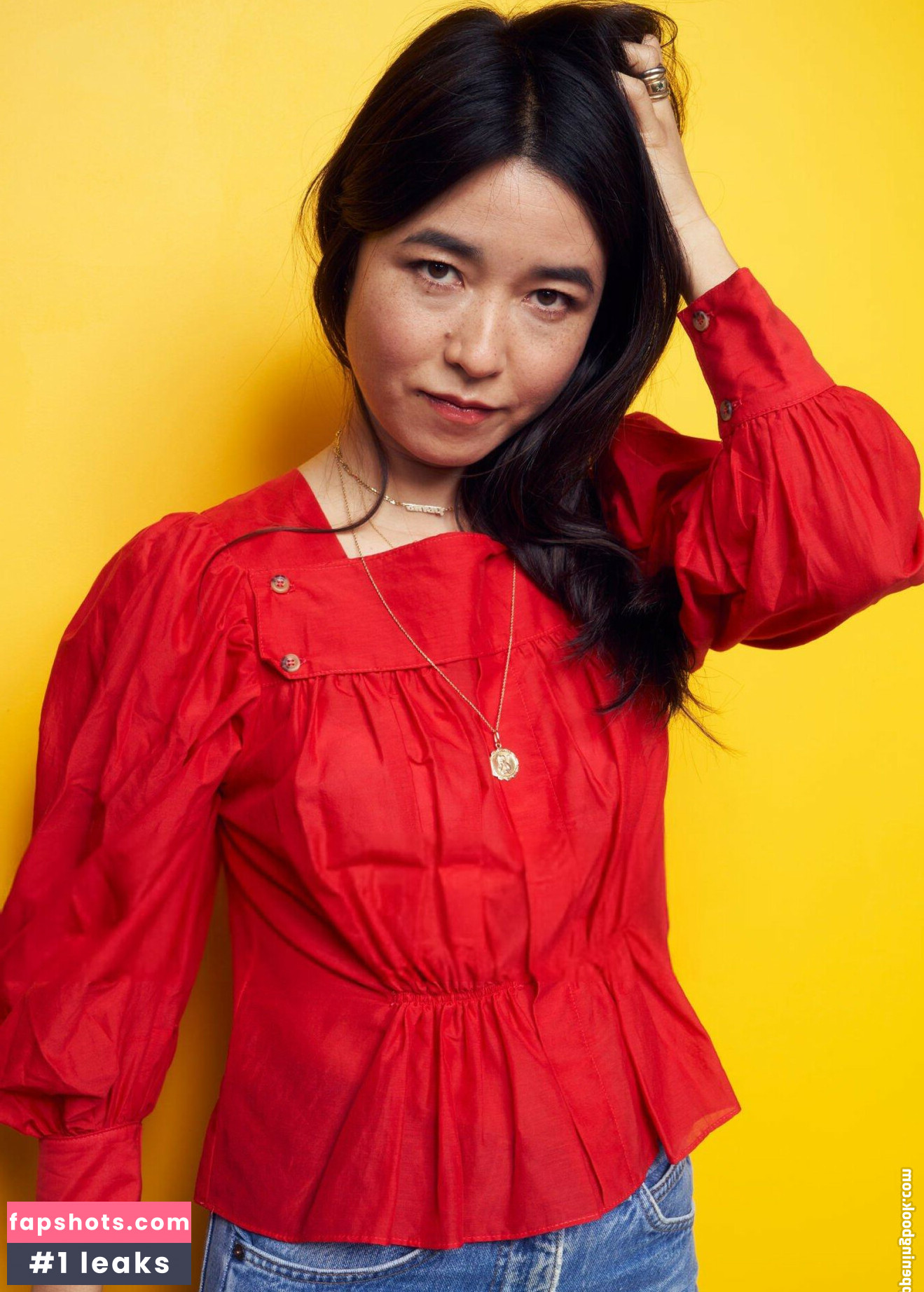 Maya Erskine gallery photo #17