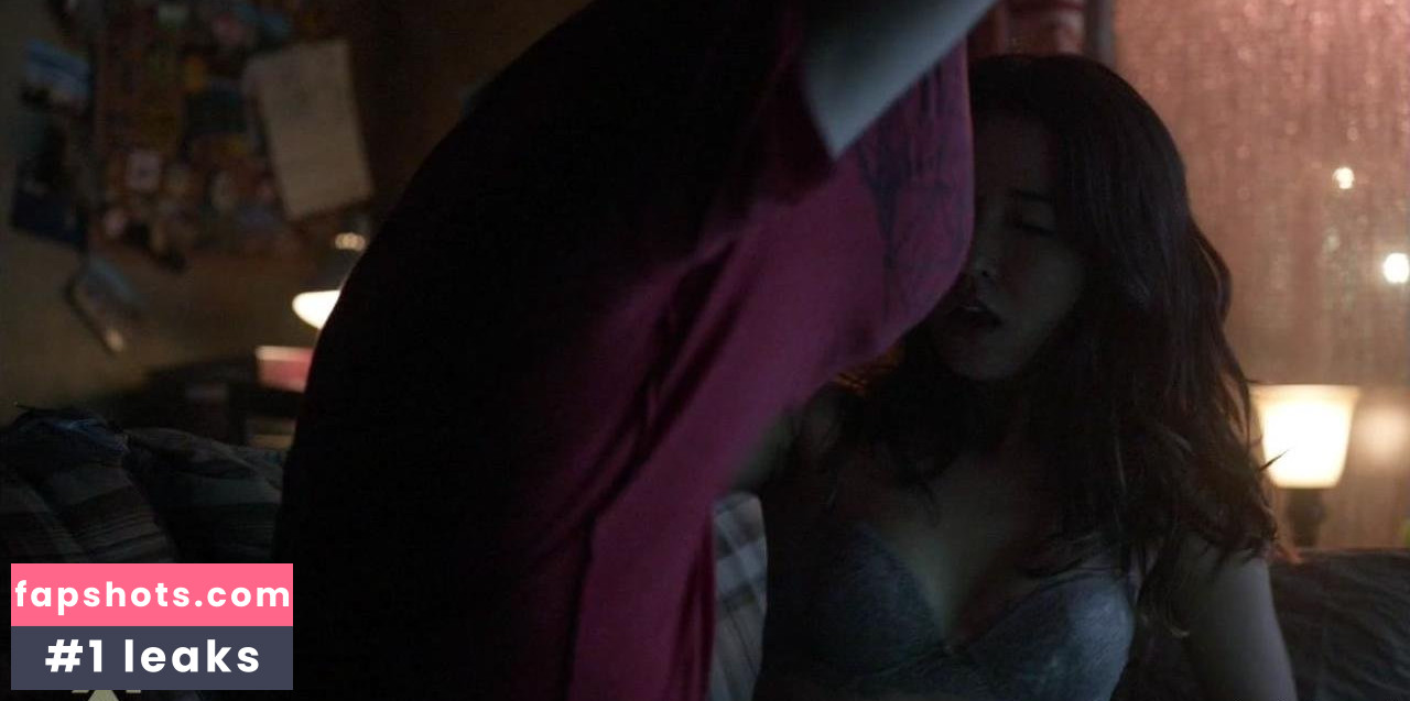 Maya Erskine gallery photo #40