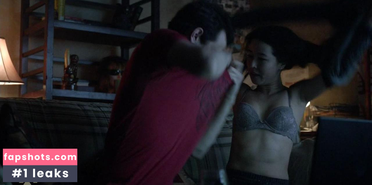 Maya Erskine gallery photo #41