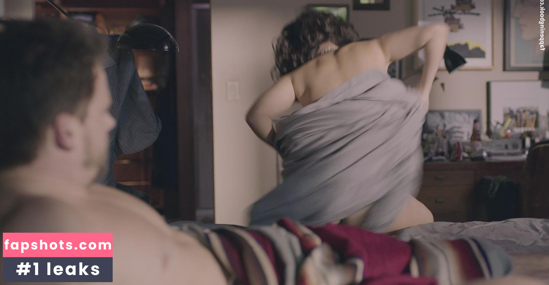 Maya Erskine gallery photo #44