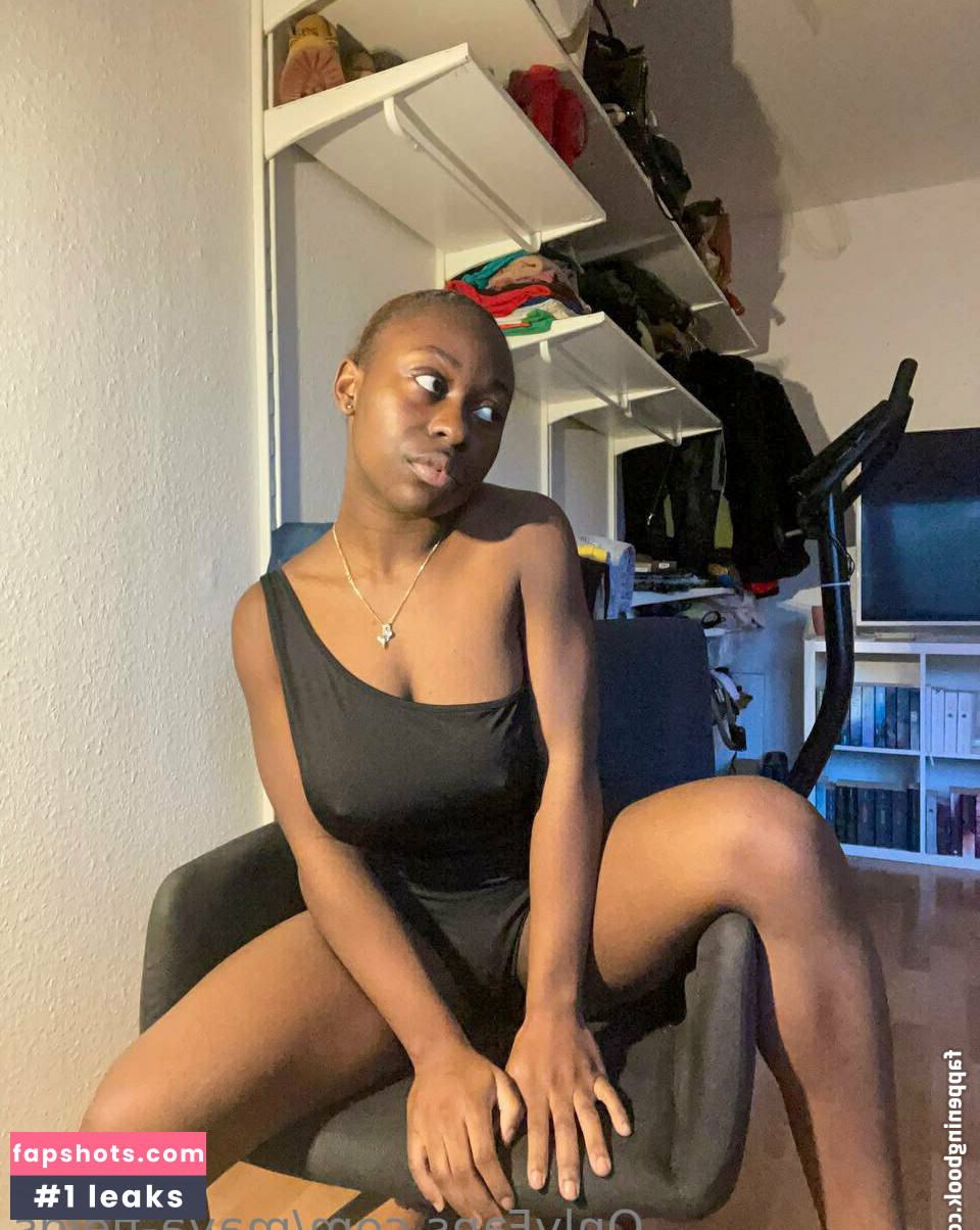 Maya-fields gallery photo #6