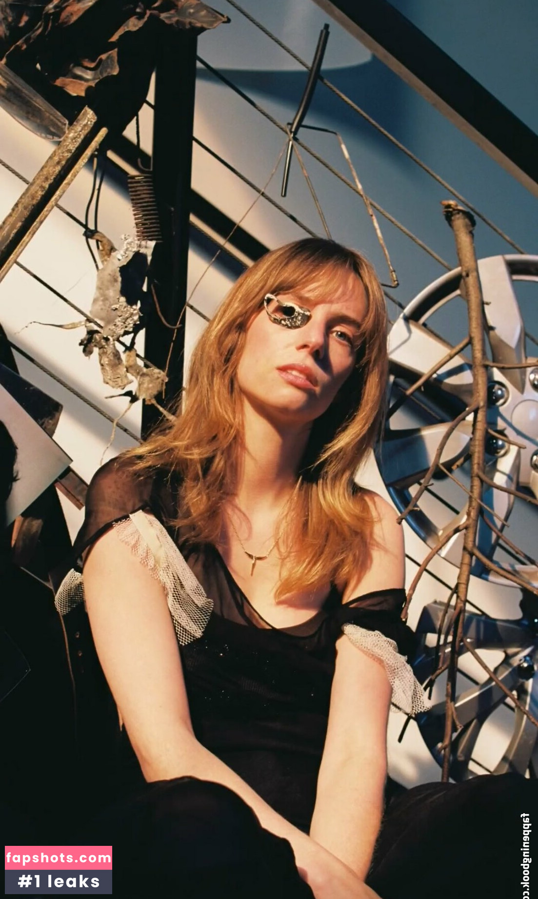 Maya Hawke gallery photo #148