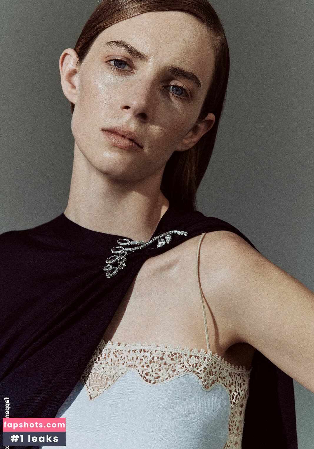 Maya Hawke gallery photo #155