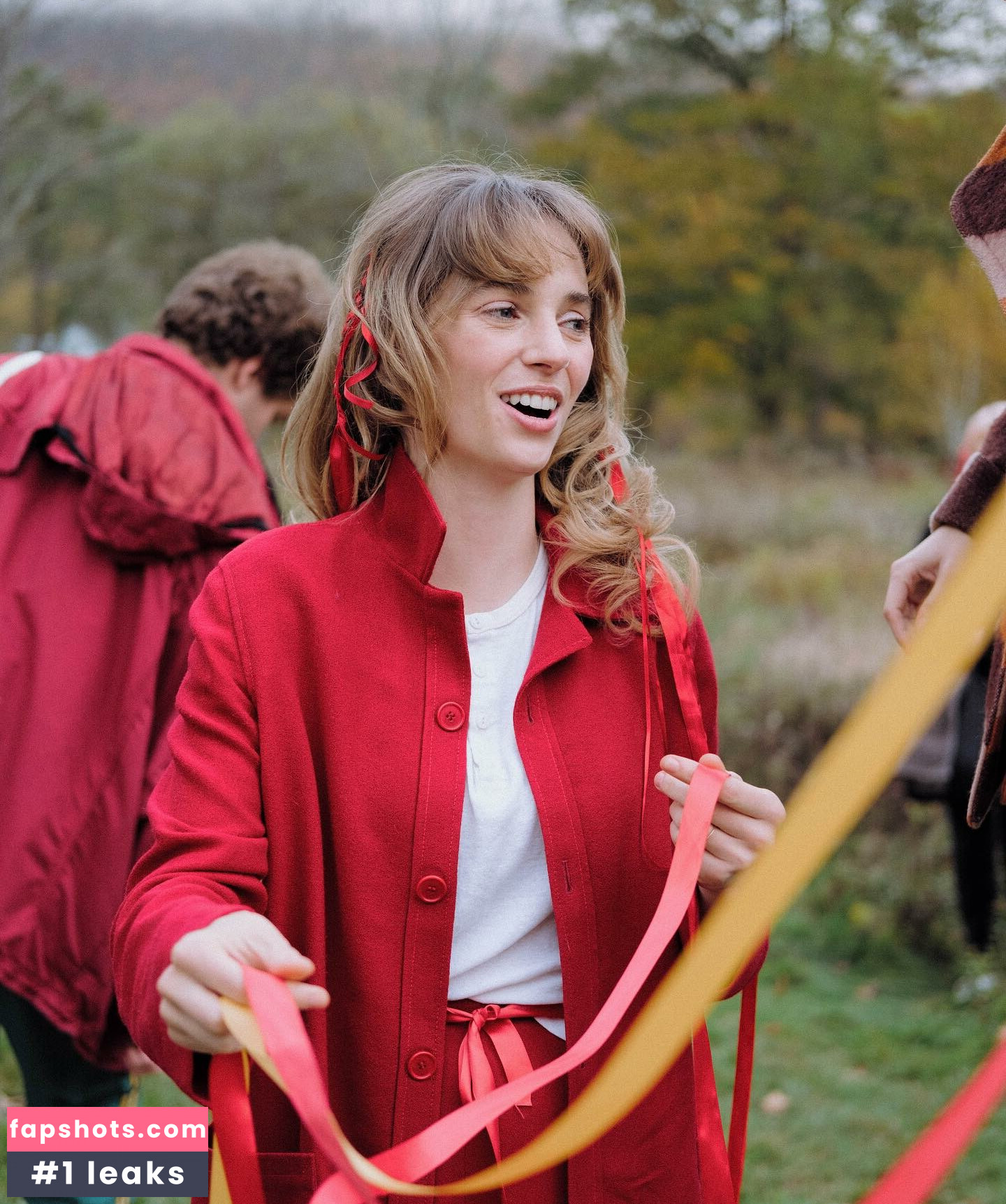 Maya Hawke gallery photo #165