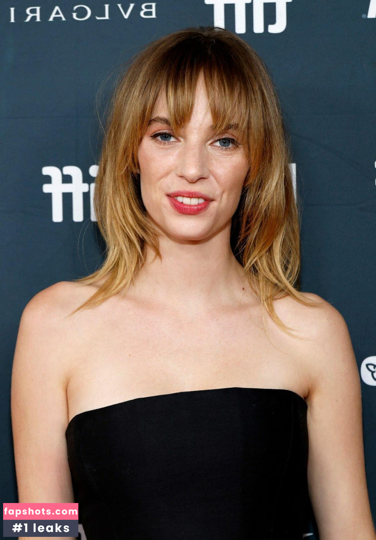 Maya Hawke gallery photo #227