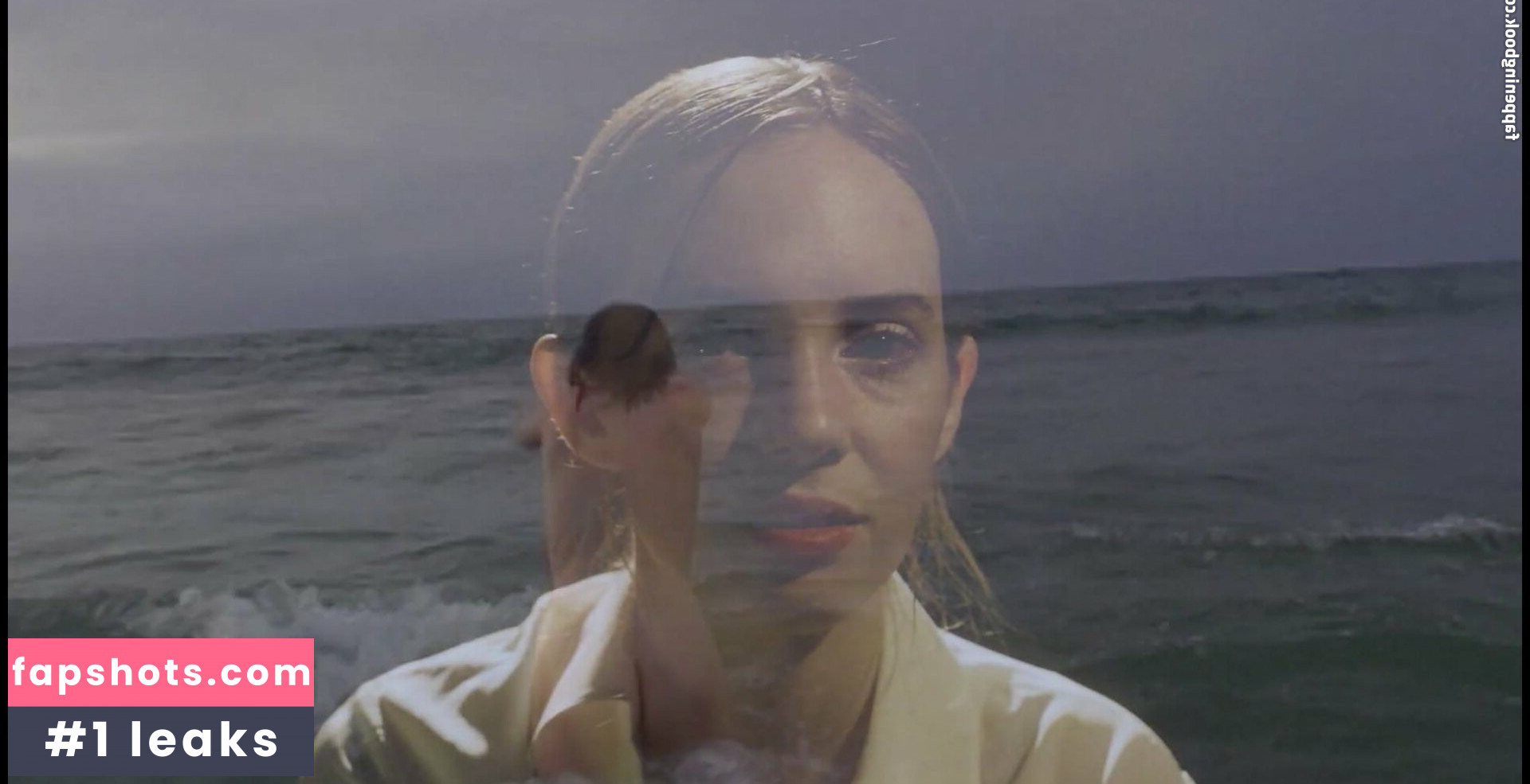 Maya Hawke gallery photo #266