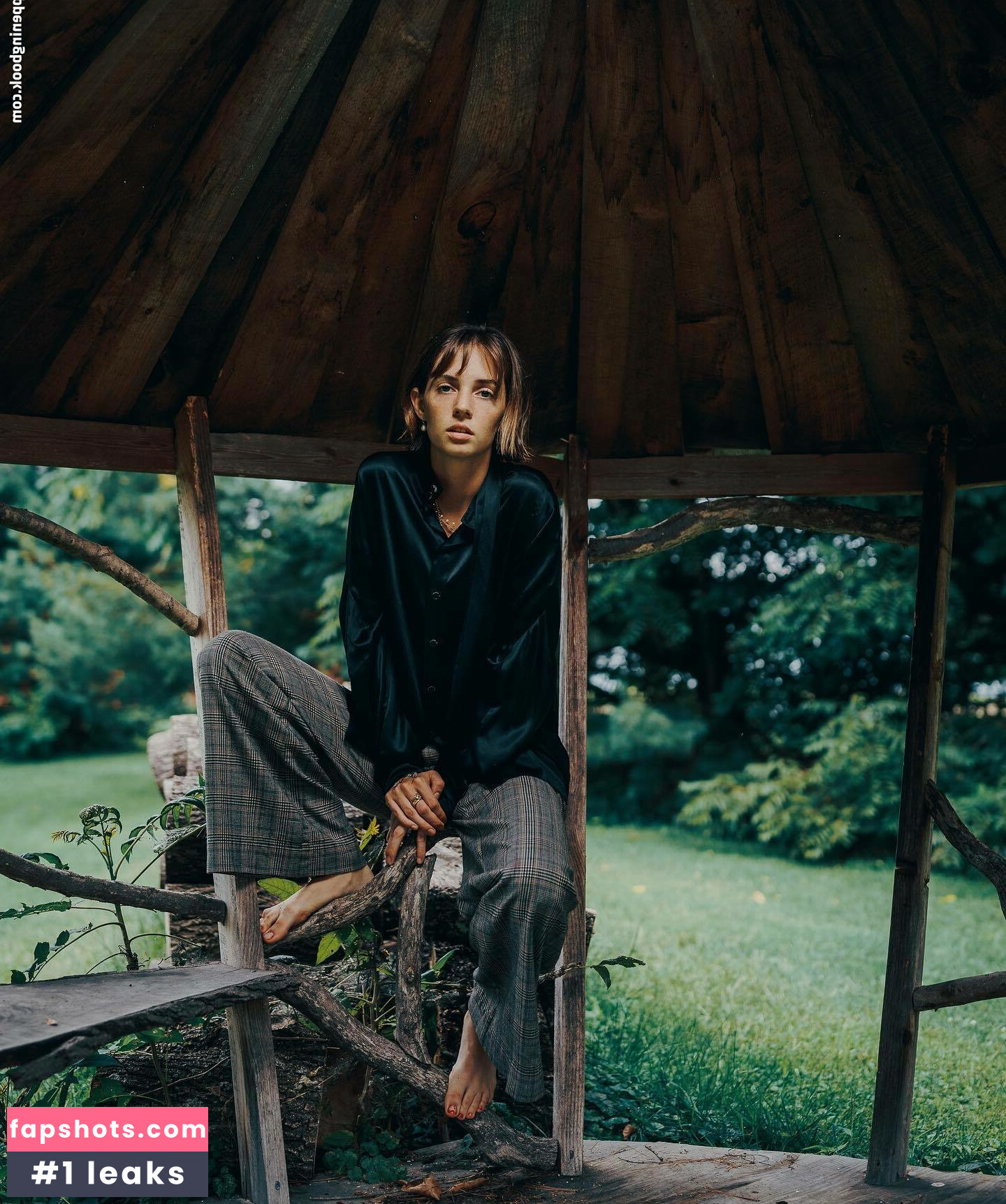 Maya Hawke gallery photo #269