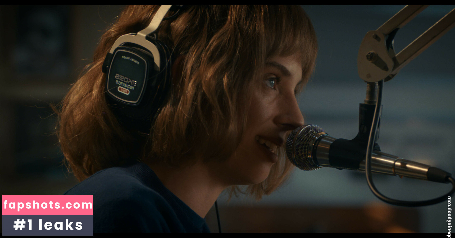 Maya Hawke gallery photo #33