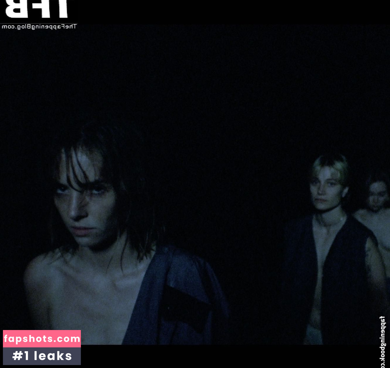 Maya Hawke gallery photo #341