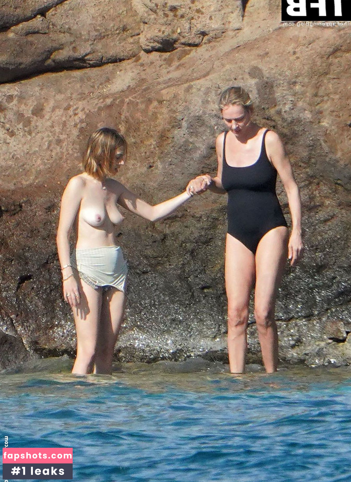 Maya Hawke gallery photo #345