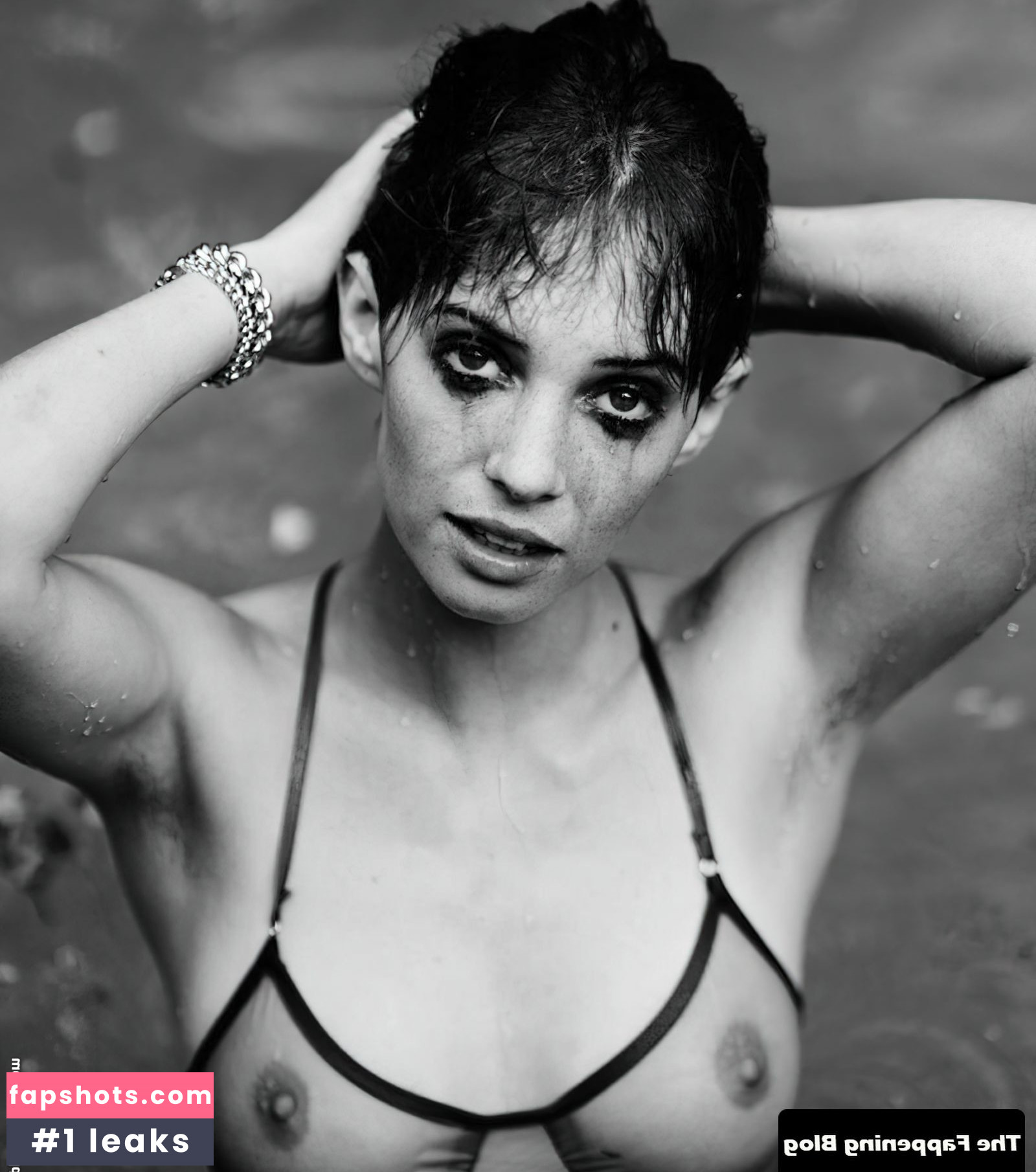 Maya Hawke gallery photo #398