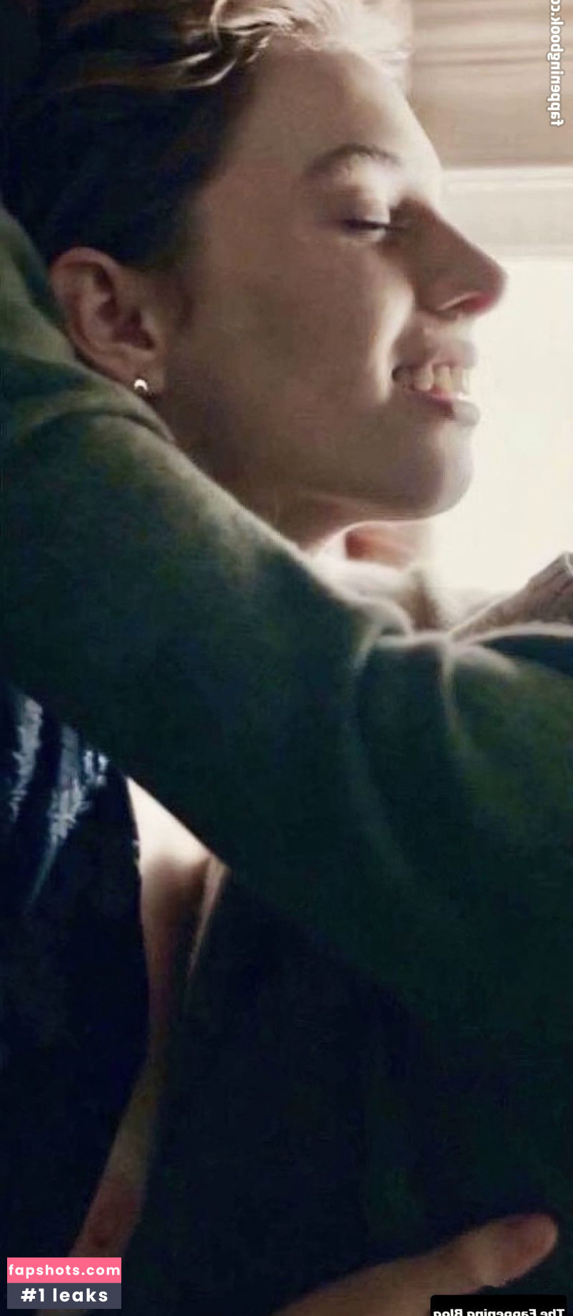 Maya Hawke gallery photo #400