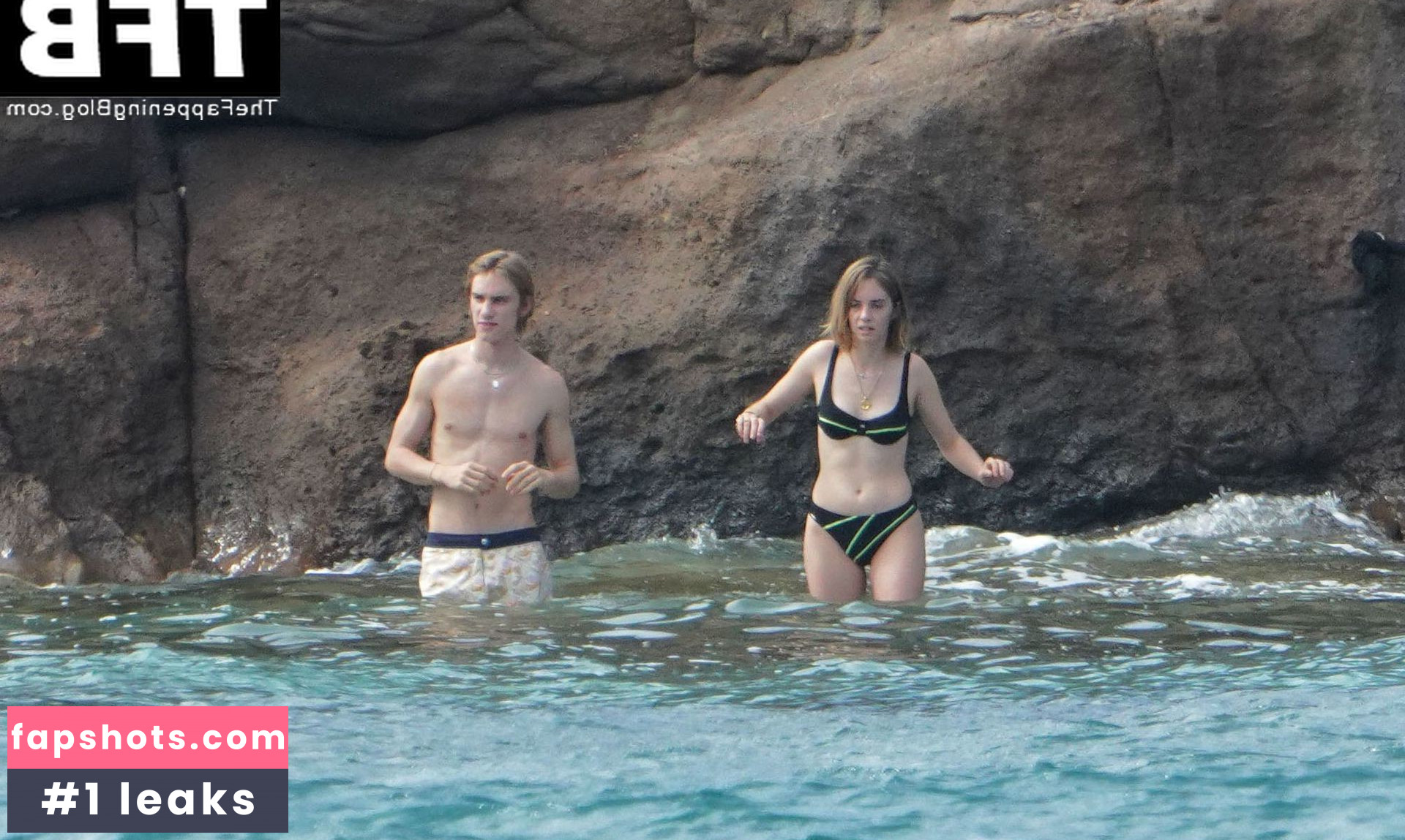 Maya Hawke gallery photo #415