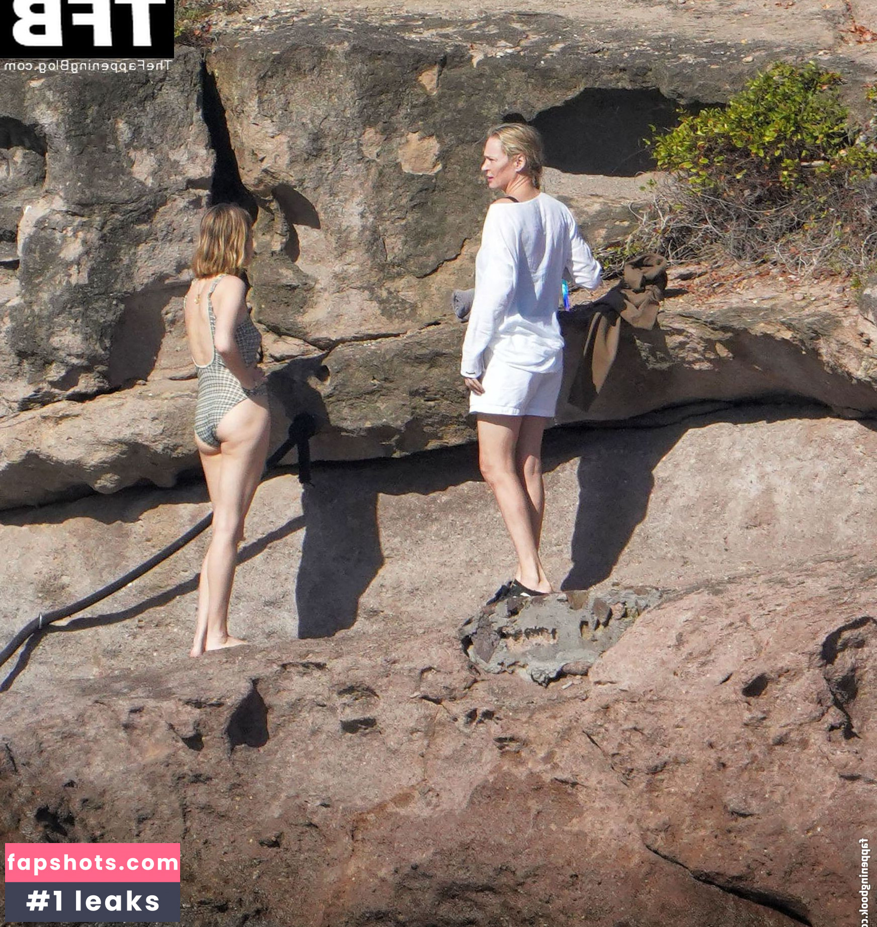 Maya Hawke gallery photo #436