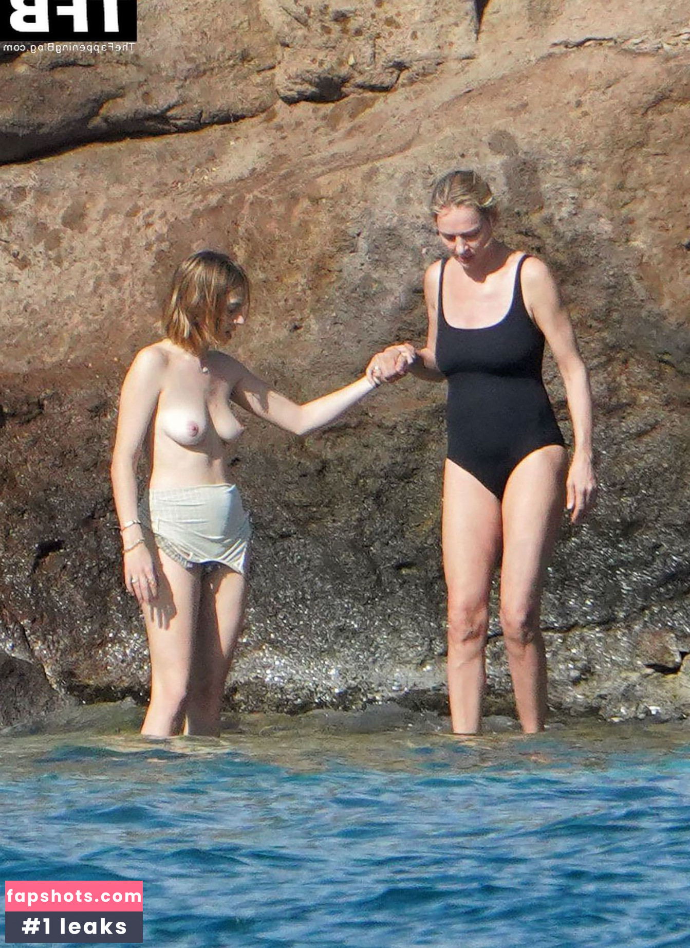 Maya Hawke gallery photo #476