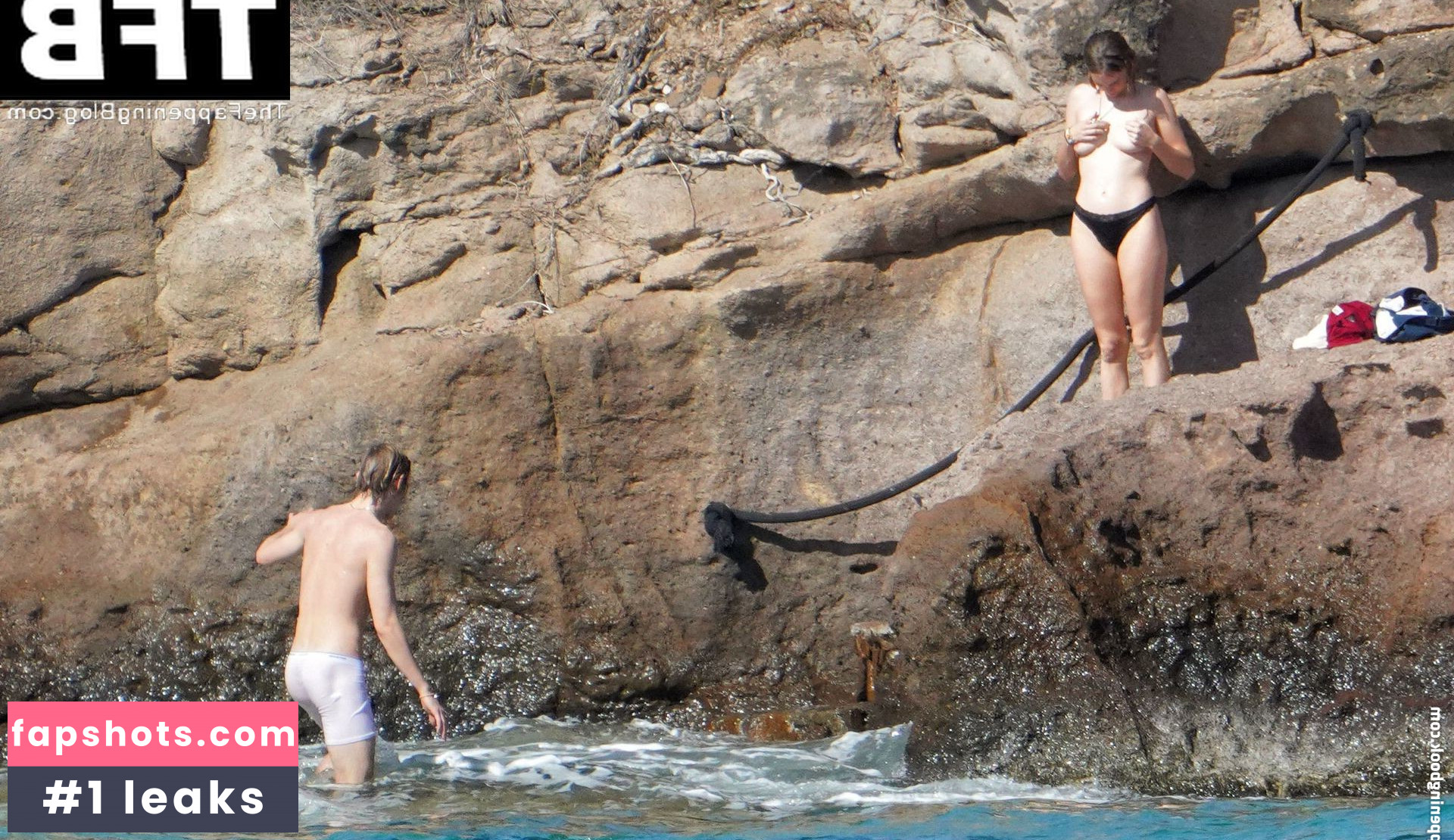 Maya Hawke gallery photo #498