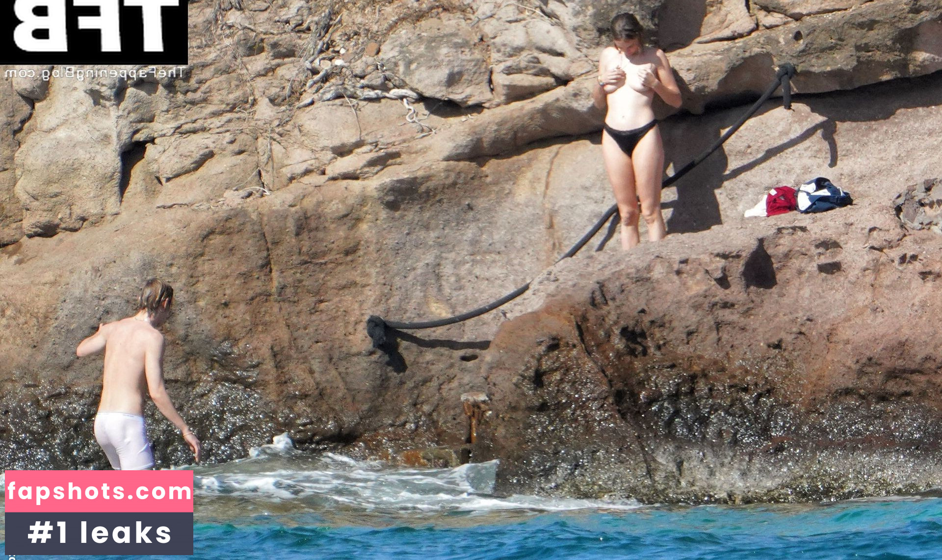 Maya Hawke gallery photo #499