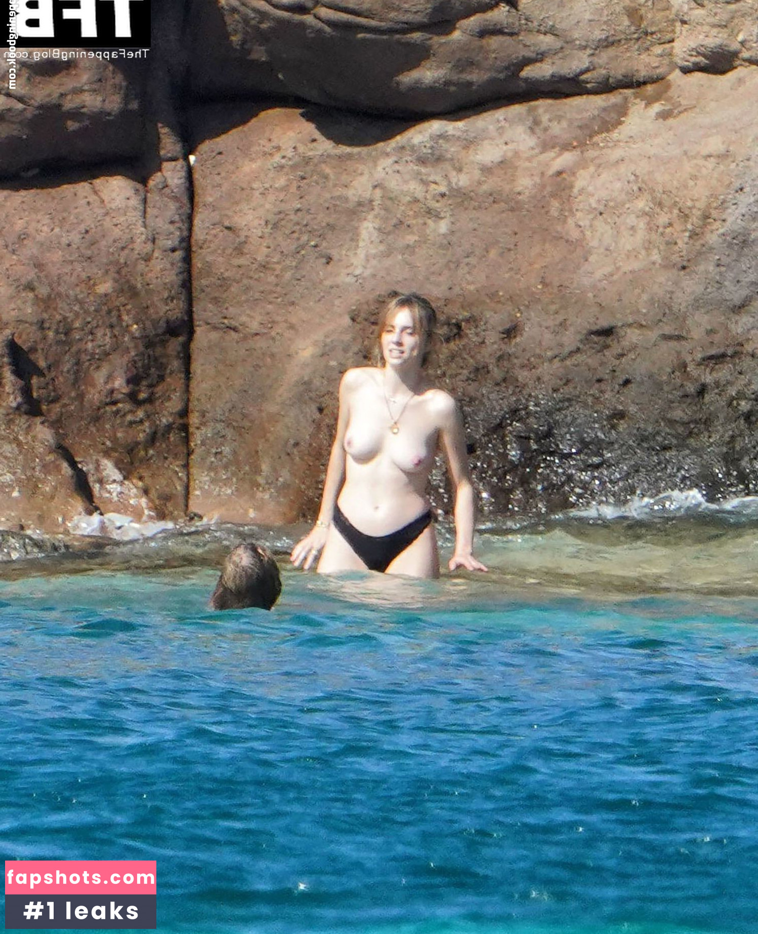 Maya Hawke gallery photo #504