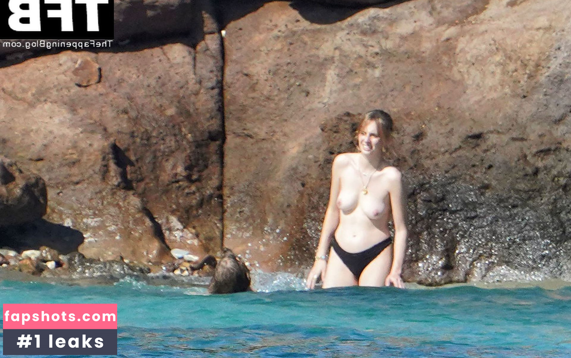 Maya Hawke gallery photo #511