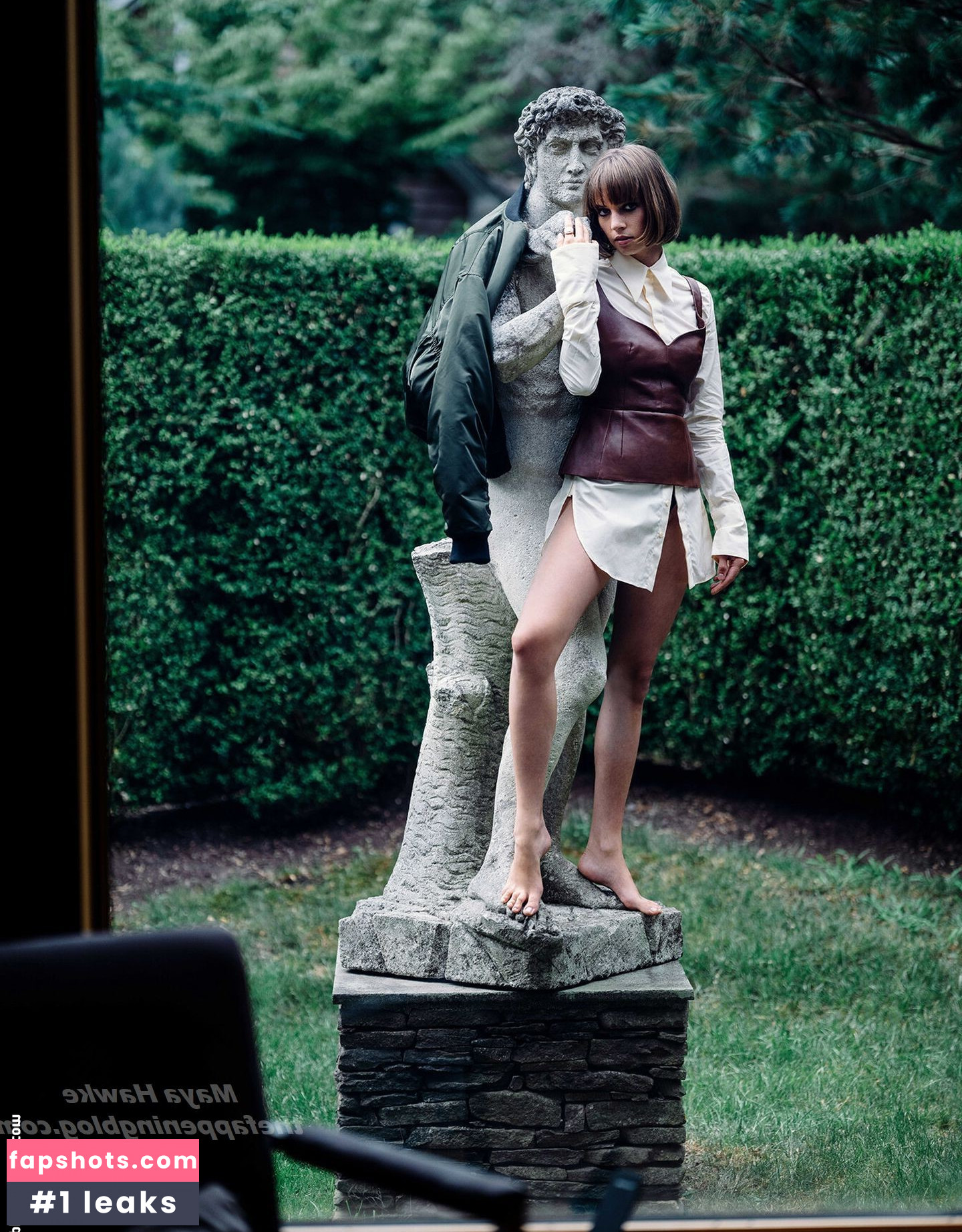 Maya Hawke gallery photo #518