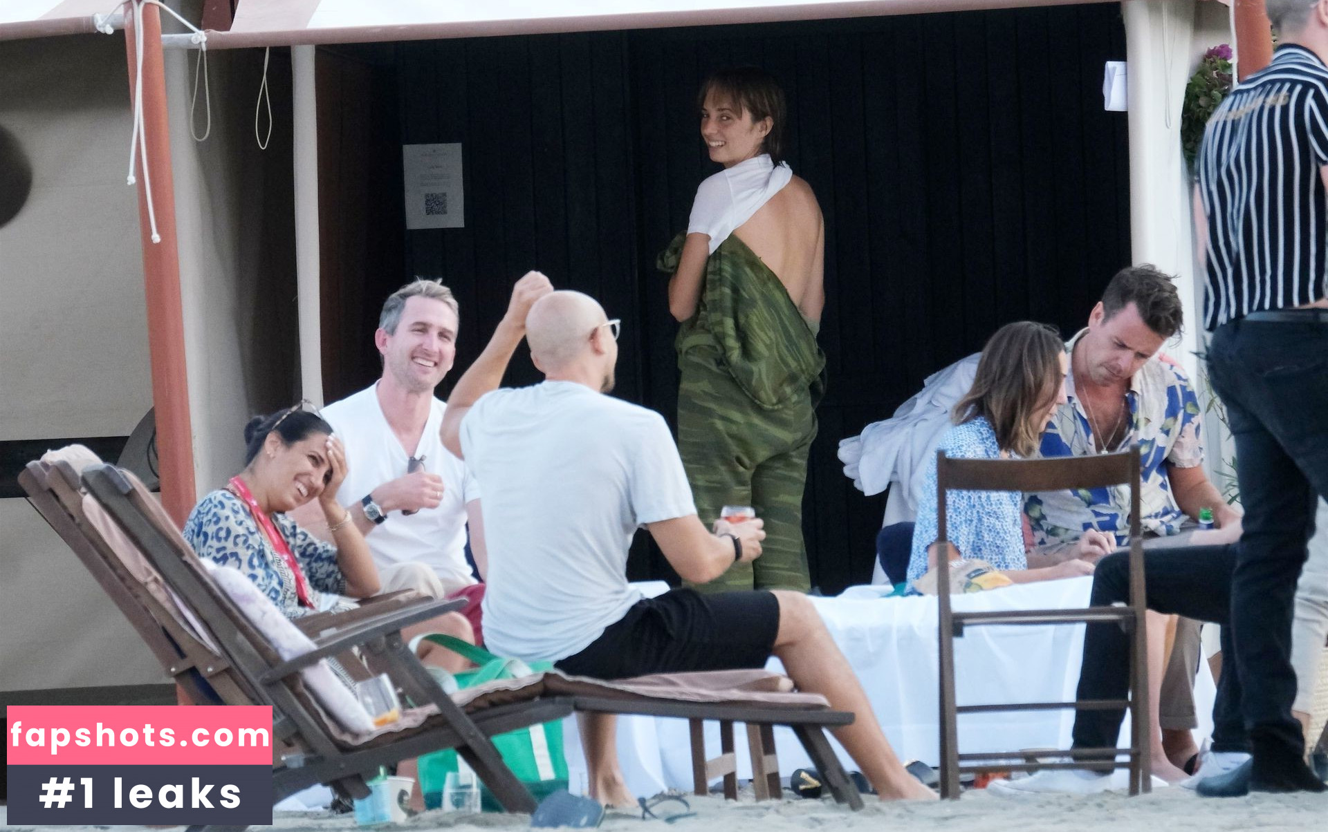 Maya Hawke gallery photo #523