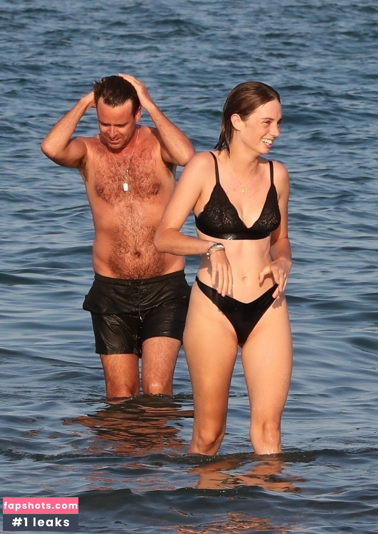 Maya Hawke gallery photo #553