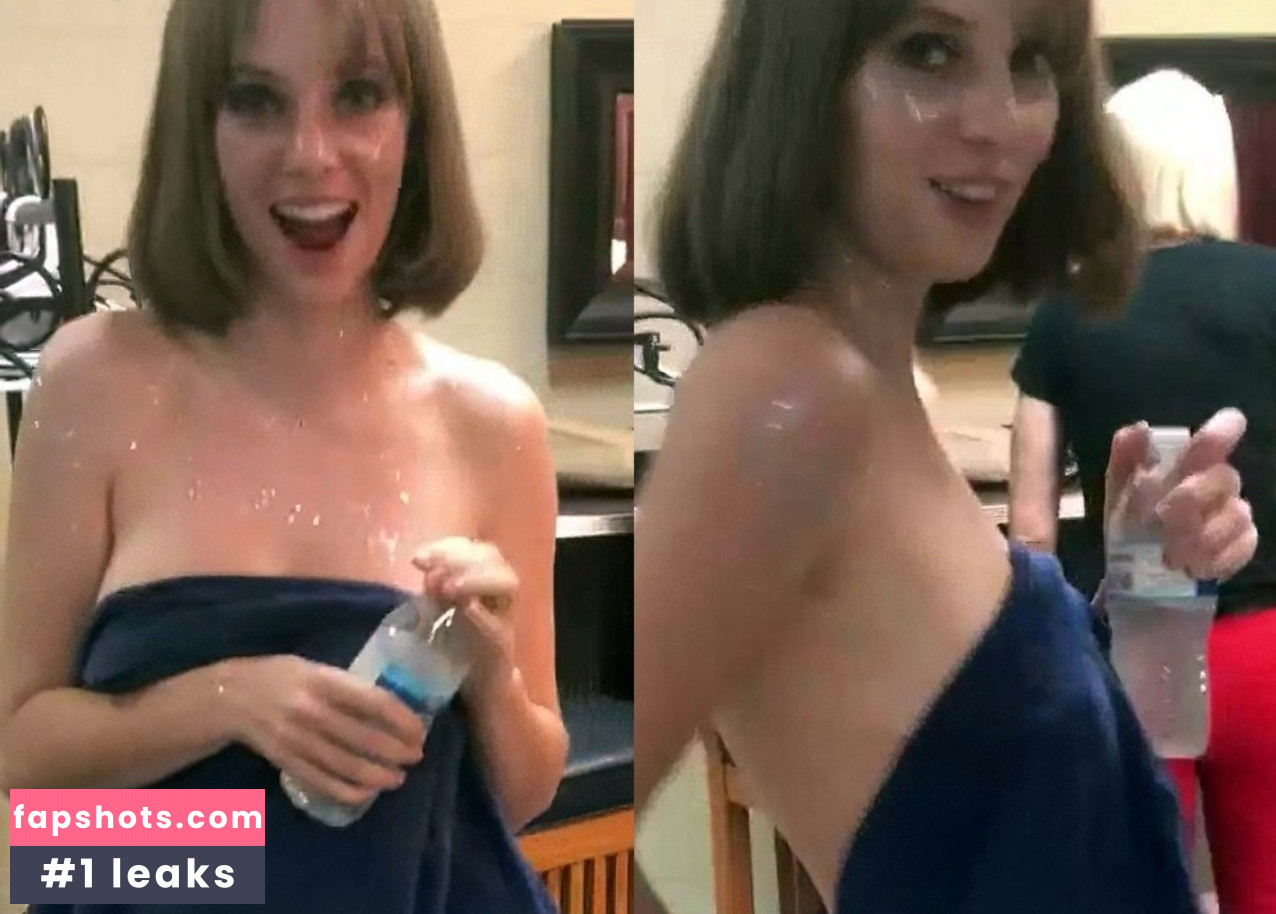 Maya Hawke gallery photo #702