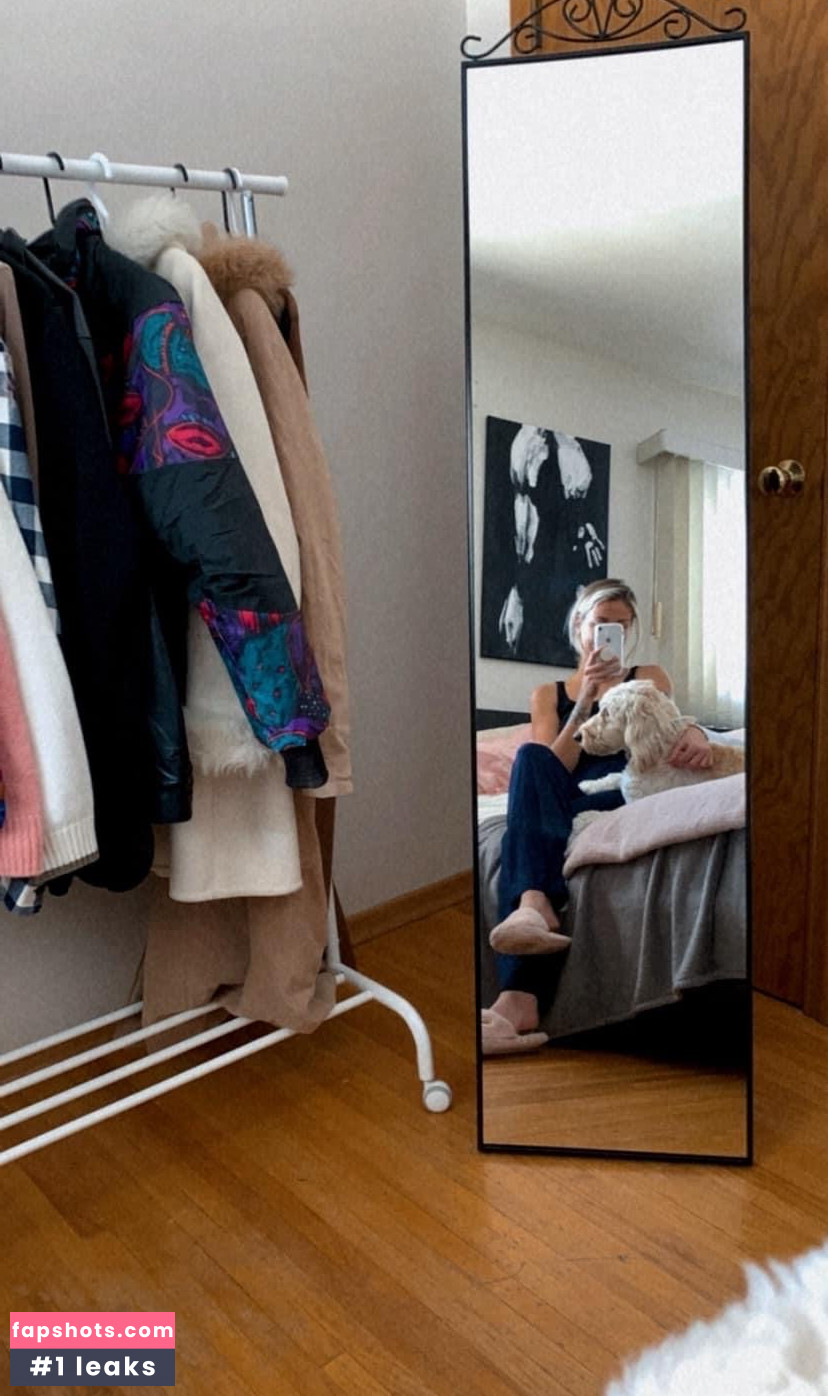 Maya Kereliuk gallery photo #15