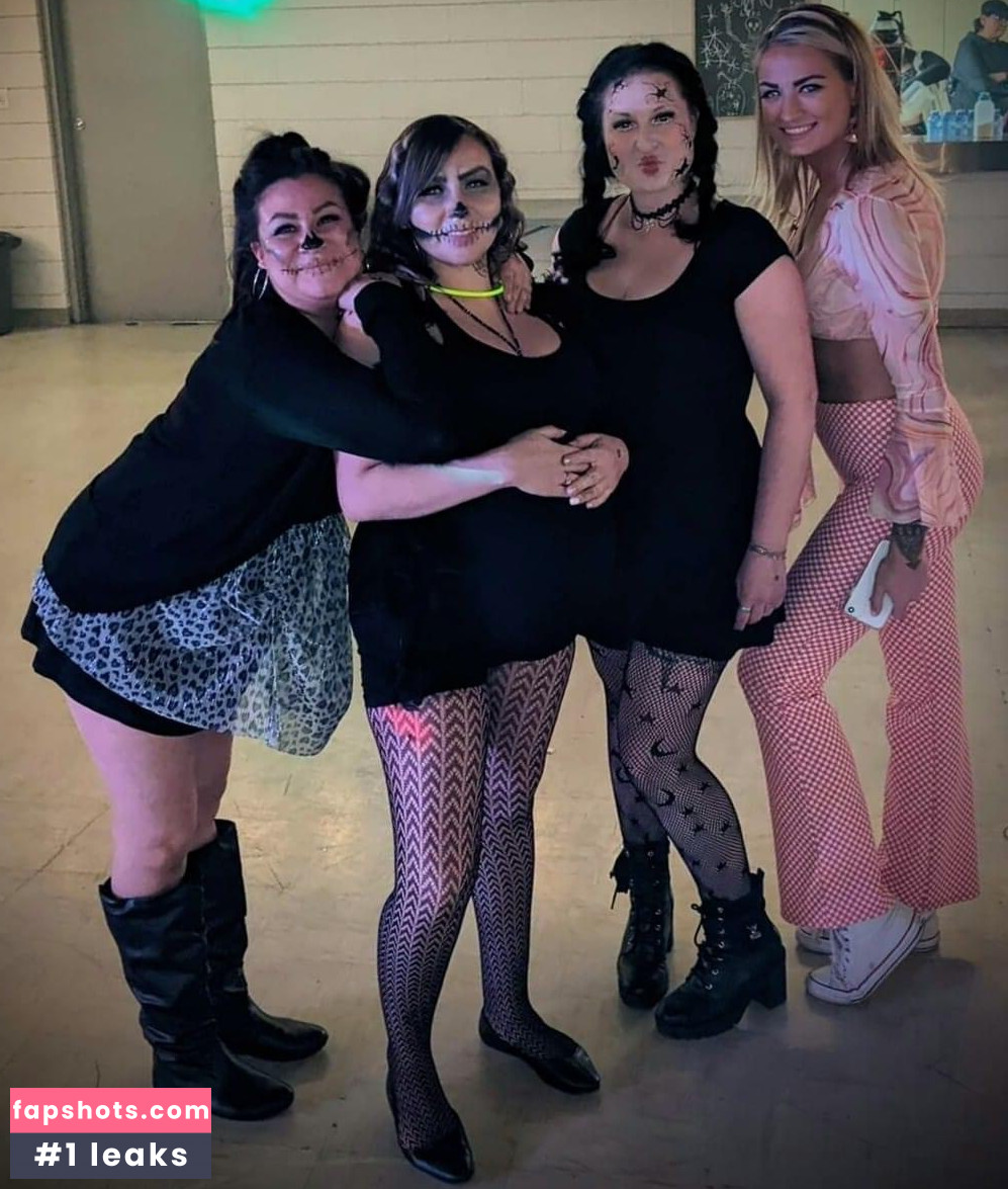 Maya Kereliuk gallery photo #4