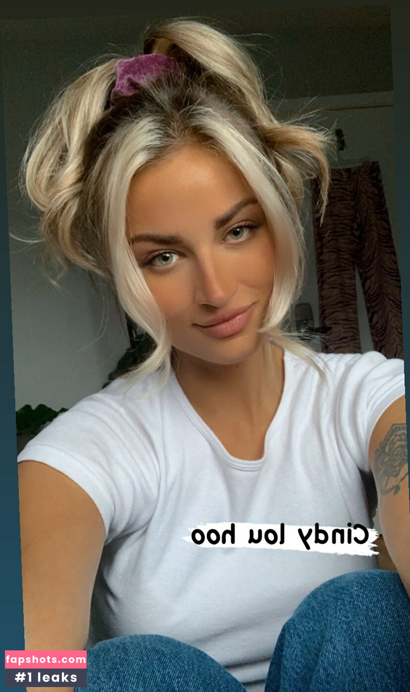 Maya Kereliuk gallery photo #7